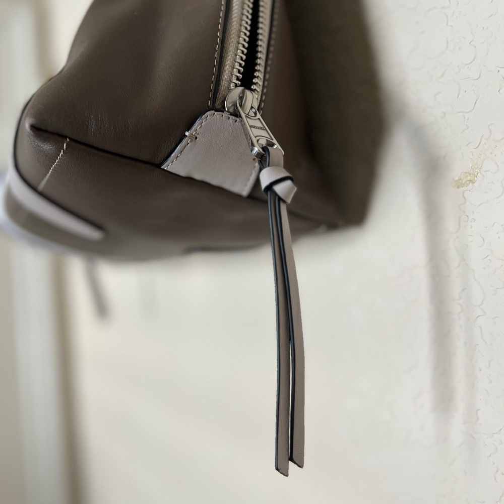 Coach Bleeker Preston Satchel/ Crossbody/Colorblock Blk/Gray/Taupe - Picture 9 of 12